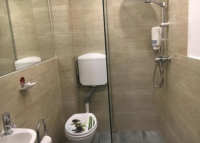 Center & By Rdc Bed and Breakfast Βουκουρέστι