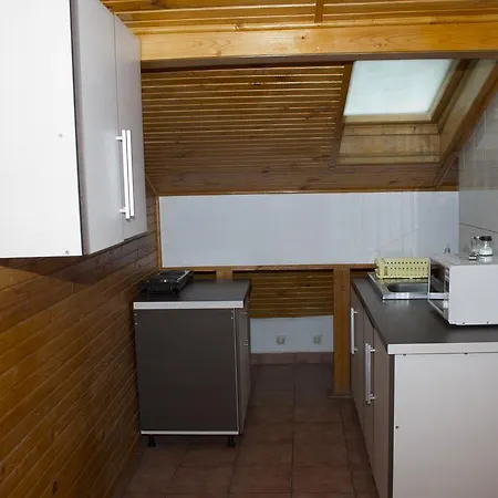 Center & By Rdc 3* Bükreş