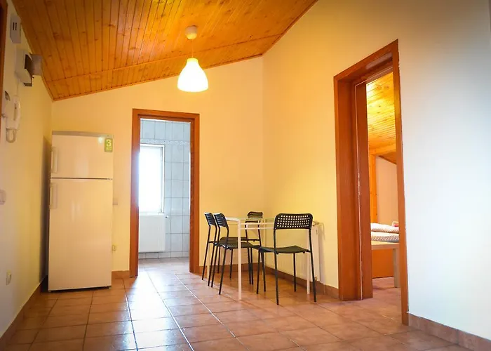 Center & By Rdc Bed & Breakfast 3*